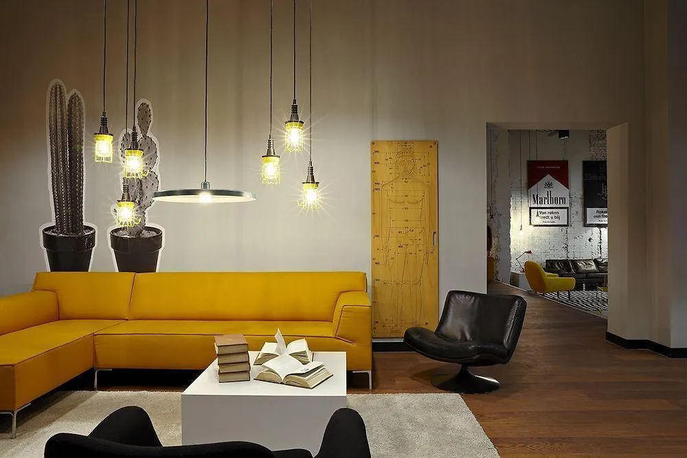 Отель The Social Hub Роттердам
