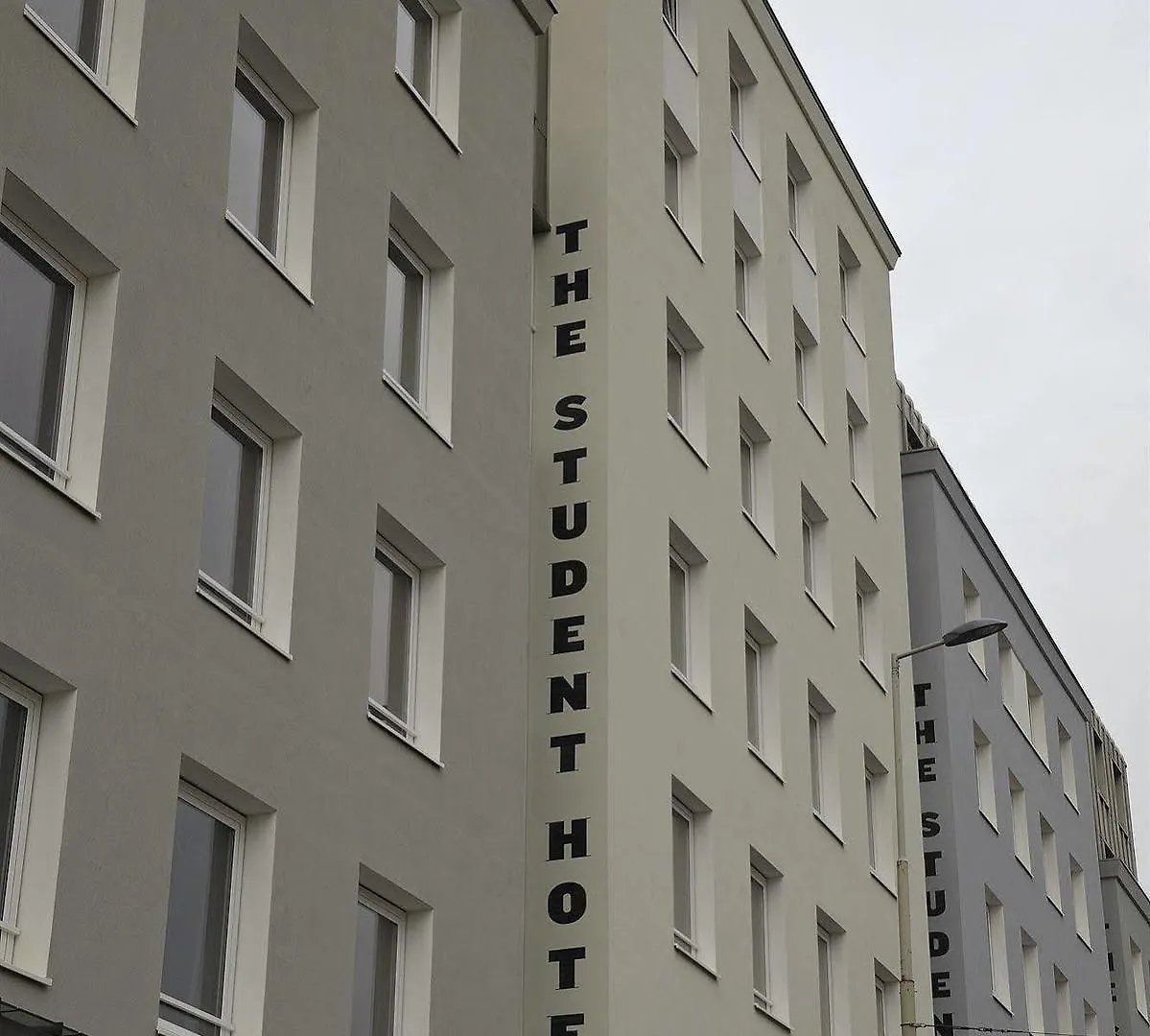 Отель The Social Hub Роттердам