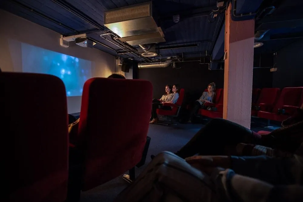 Отель The Social Hub Роттердам